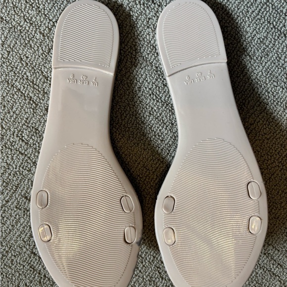 2 pair Ardene Women's Slide Sandals with “rhinestone” accents- size 9 - Picture 6 of 7